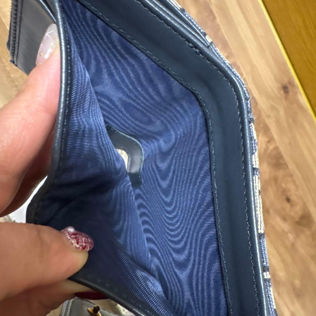 クリスチャンディオール折財布