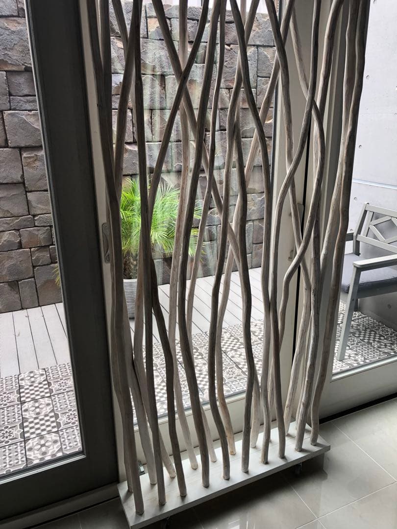 KARE アート　オブジェ　パーテーション　ルームディバイダー