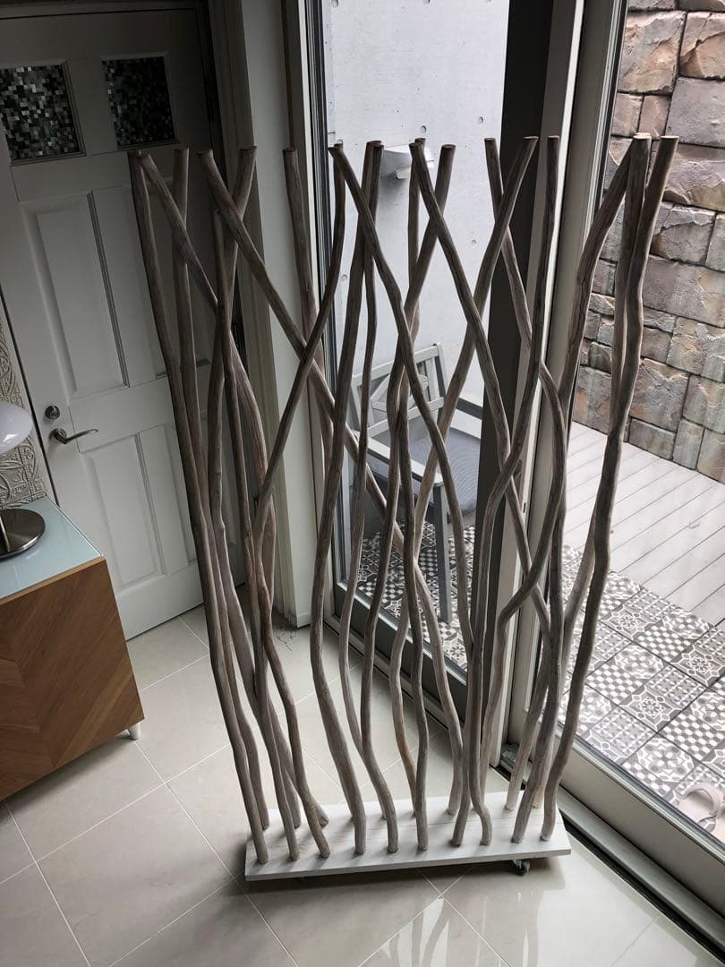 KARE アート　オブジェ　パーテーション　ルームディバイダー