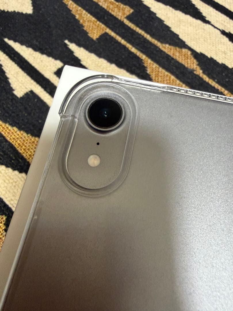 iPad mini (第7世代) 本体 128GB Wi-Fiモデル　カバー付き