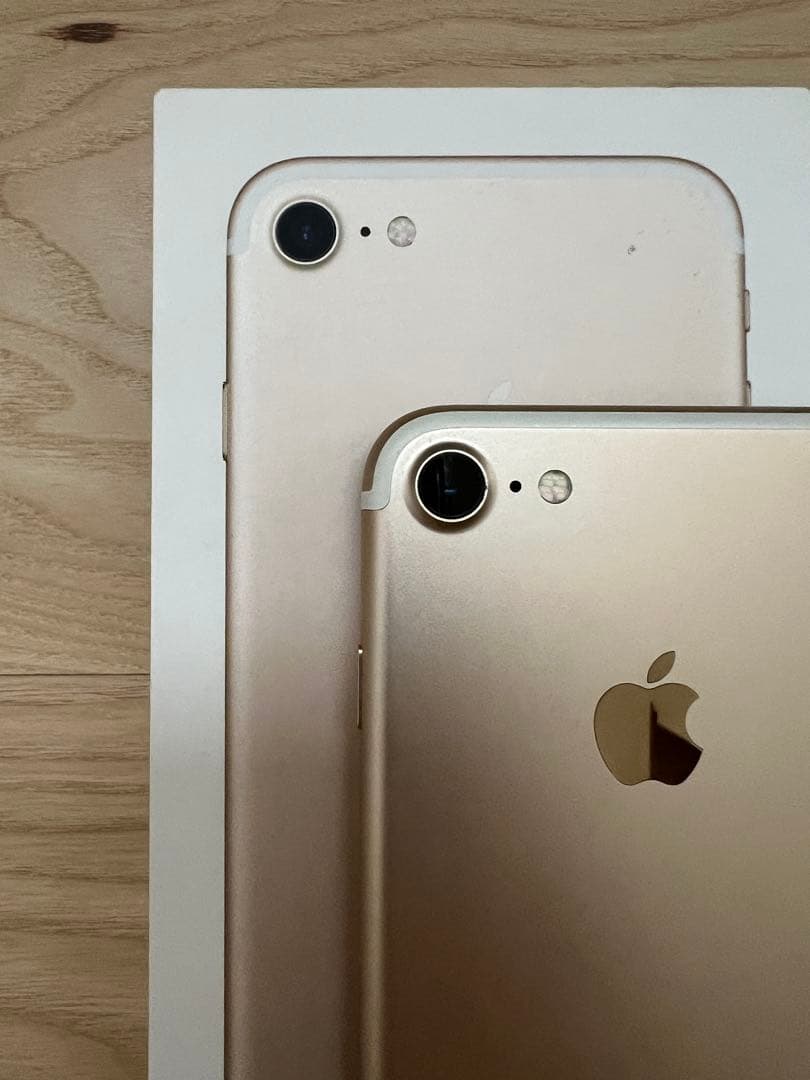 iPhone 7 ゴールド 128GB 本体 箱付き SIMフリー