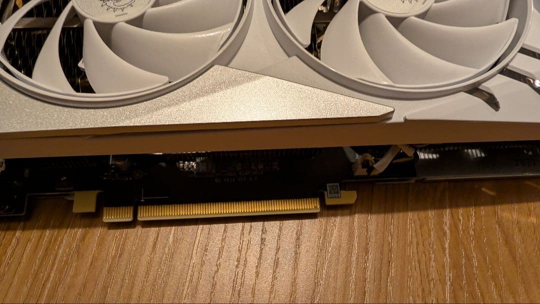 MSI GeForce RTX 4070 Ti GAMING X SLIM 美品