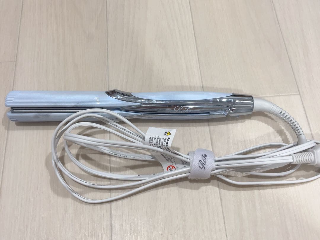 リファストレートアイロン プロ ホワイト