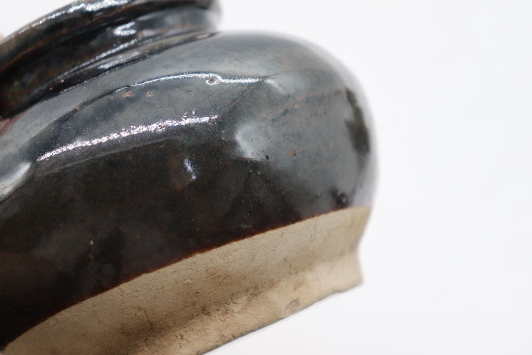 中国　明時代　黒釉壺　アンティーク　送料込み250901