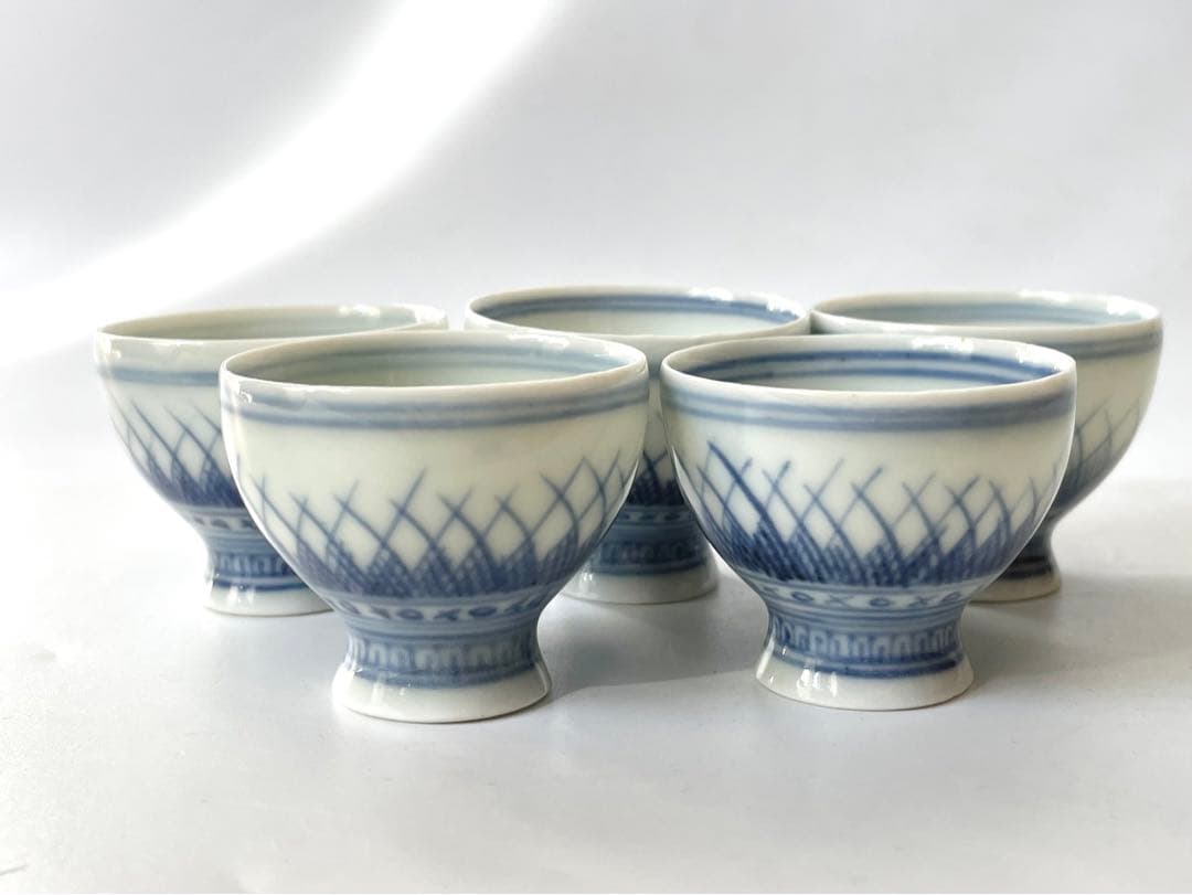 骨董　染付　草文様　盃　杯　猪口　5点　煎茶碗　煎茶道具　染付磁器