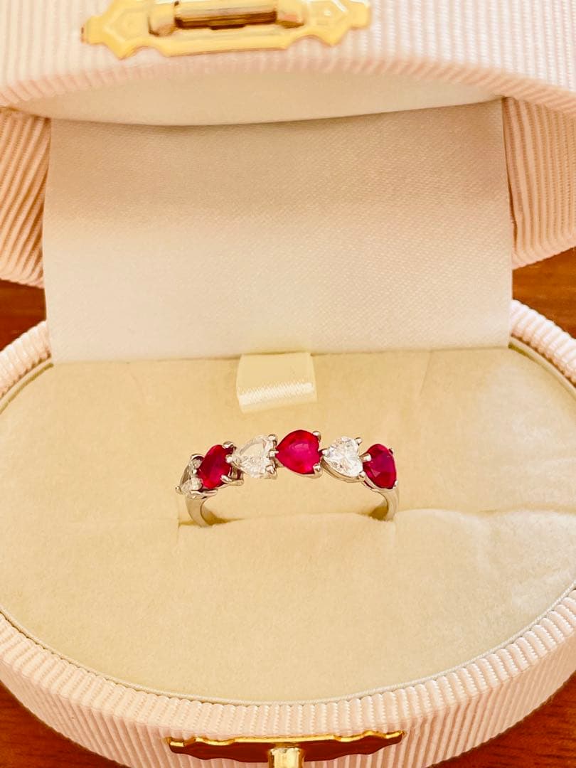 こんこん様　ルビーandダイヤモンド　ハートエタニティリング