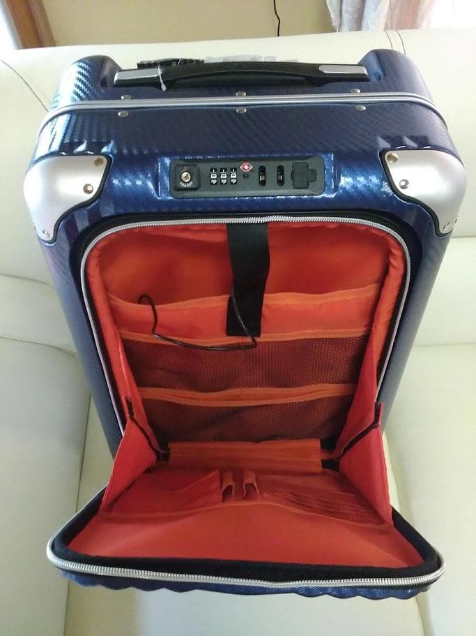 ☆新品☆未使用品☆　レジェンドウォーカー・スーツケース（6209-50）ネービー