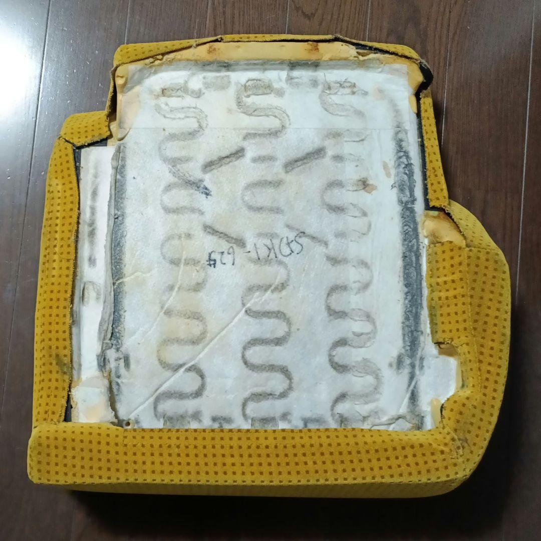 送料込み 秋田新幹線こまち　座面 鉄道部品