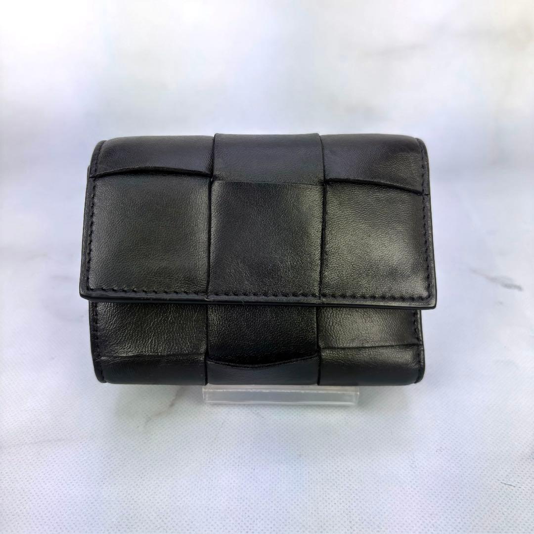 【極美品✨】BOTTEGA VENETA ブラック 3つ折り 財布 カセット