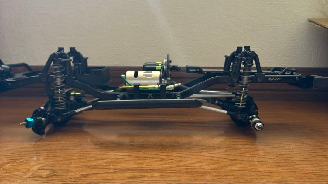 權*衞様 アキシャル SCX10 クローラーシャーシ オープンデフ仕様