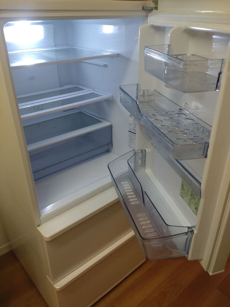 AQUAのノンフロン冷凍冷蔵庫 AQR-27N2(W)　大容量 冷蔵庫 ホワイト