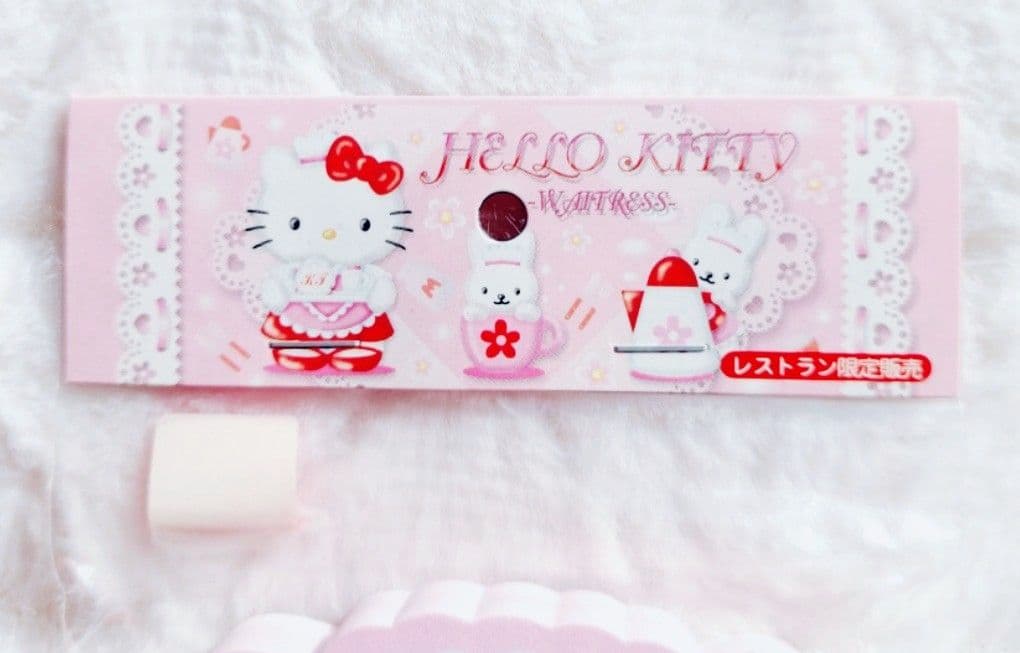 レストラン限定♡ウェイトレスキティメモ2001　希少入手困難レア