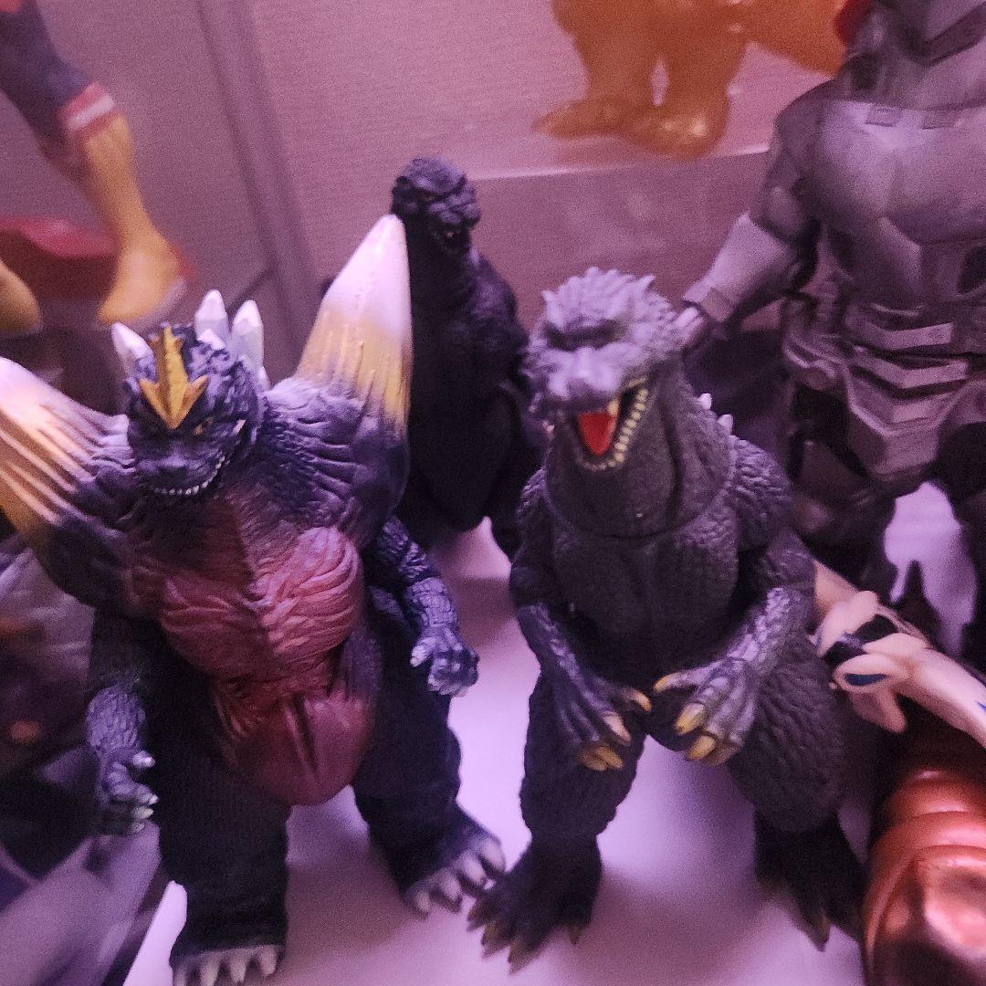 ゴジラ フィギュア セット