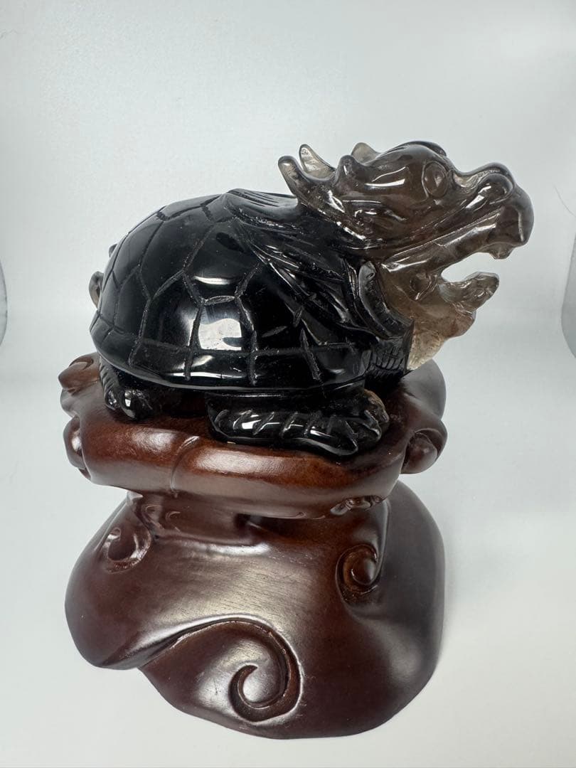 モリオン龍亀　天然石　置物　台座付き