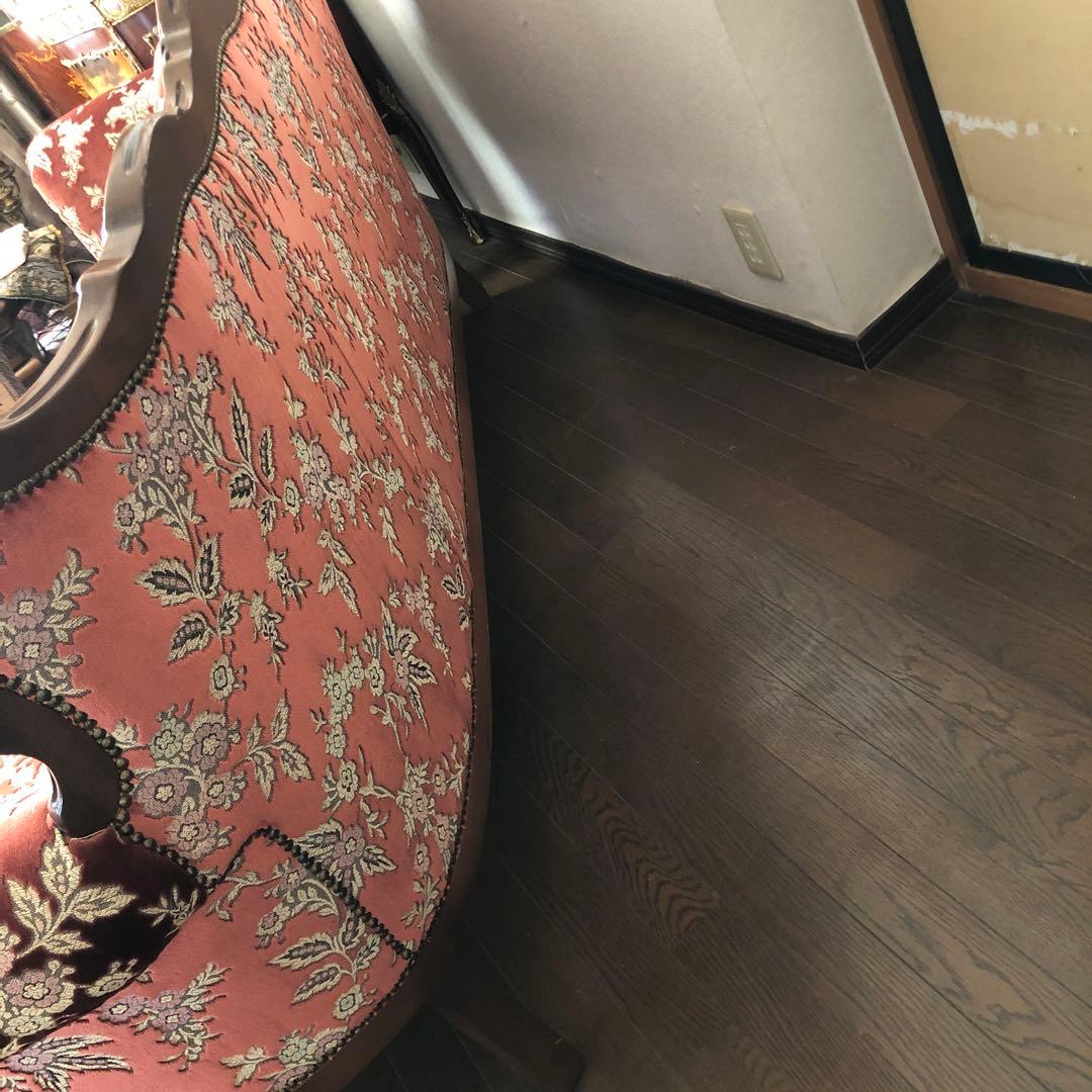 金華山 イタリア　ビクトリアンスタイル 3人掛けソファ 赤色 花柄