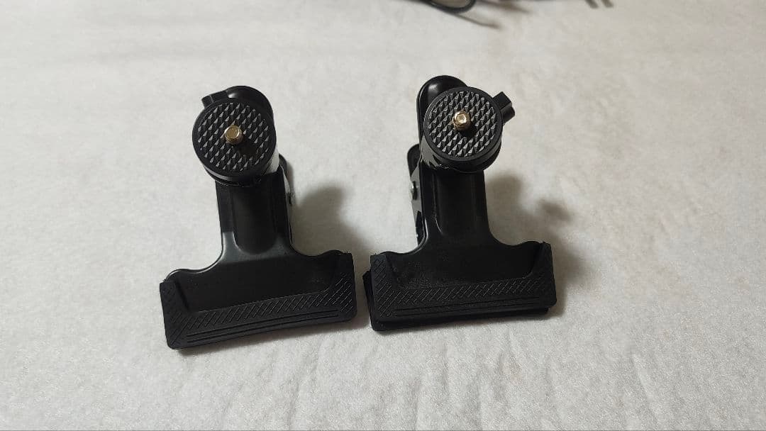 HTC Vive ベースステーション 1.0 2個セット + クランプ クリップ