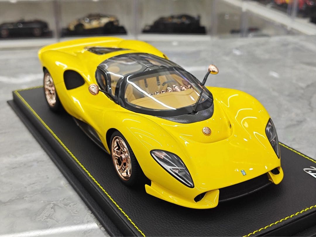 peako ピーコ 1/18 デ・トマソ P72 2024 ミニカー 当日発送