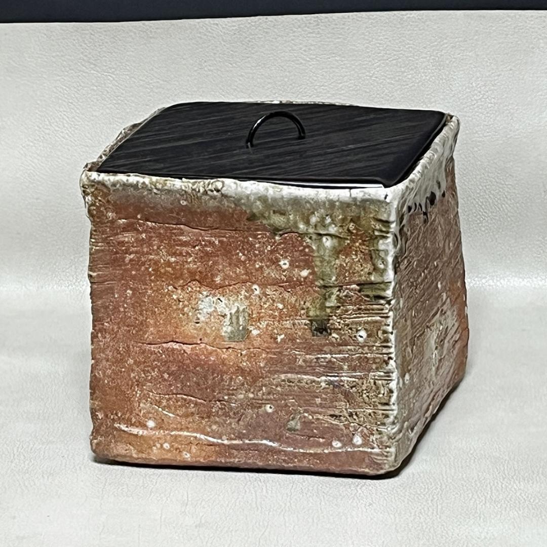 信楽焼 水指 奥田英山 鳥帽子箱水指 共箱 菱形 菱水指 茶道具 【k3583】