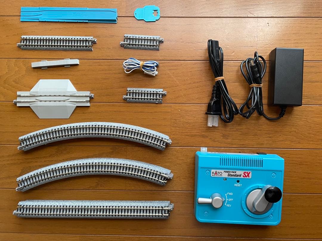 KATO E235系0番台山手線・スターターセット