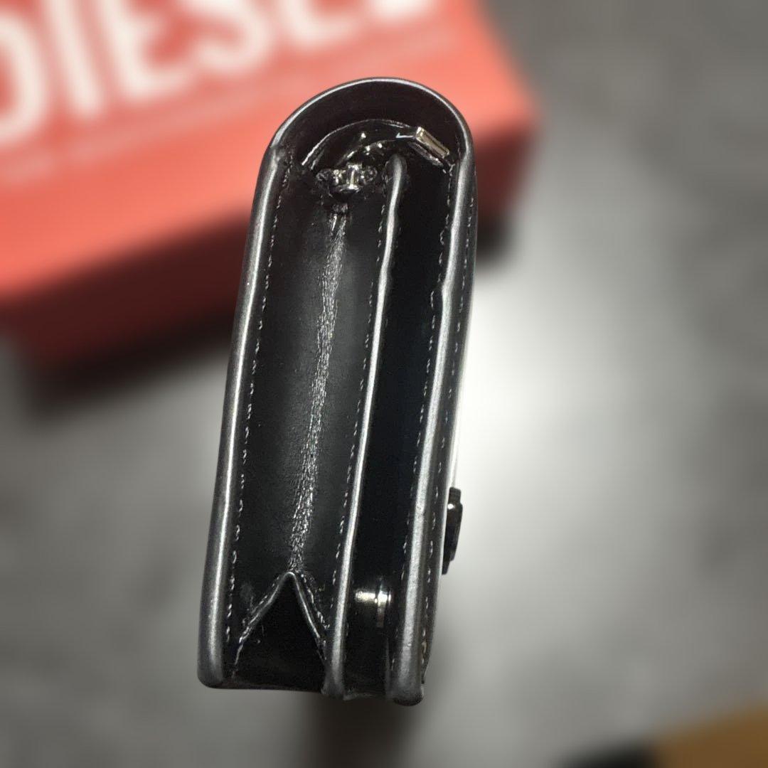 DIESEL 二つ折り財布 黒
