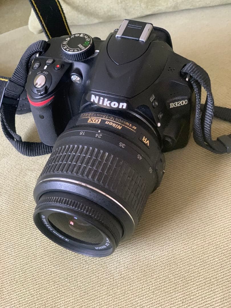 Nikon D3200 一眼レフカメラ、状態良好