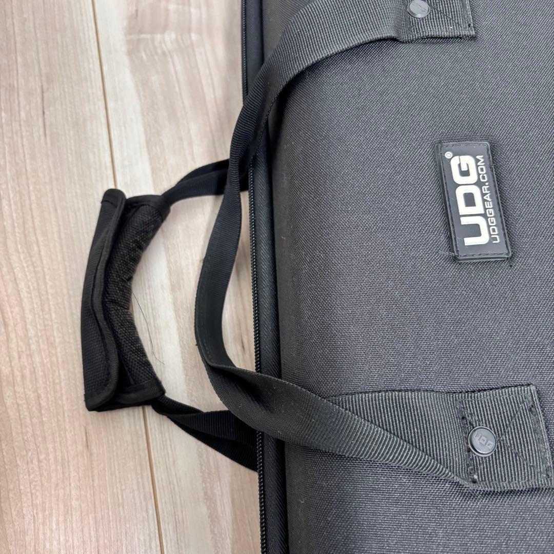 UDGケース　ddj-rev7用　DJコントローラーケース