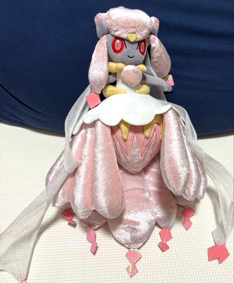 ポケモン　メガディアンシー　ぬいぐるみ