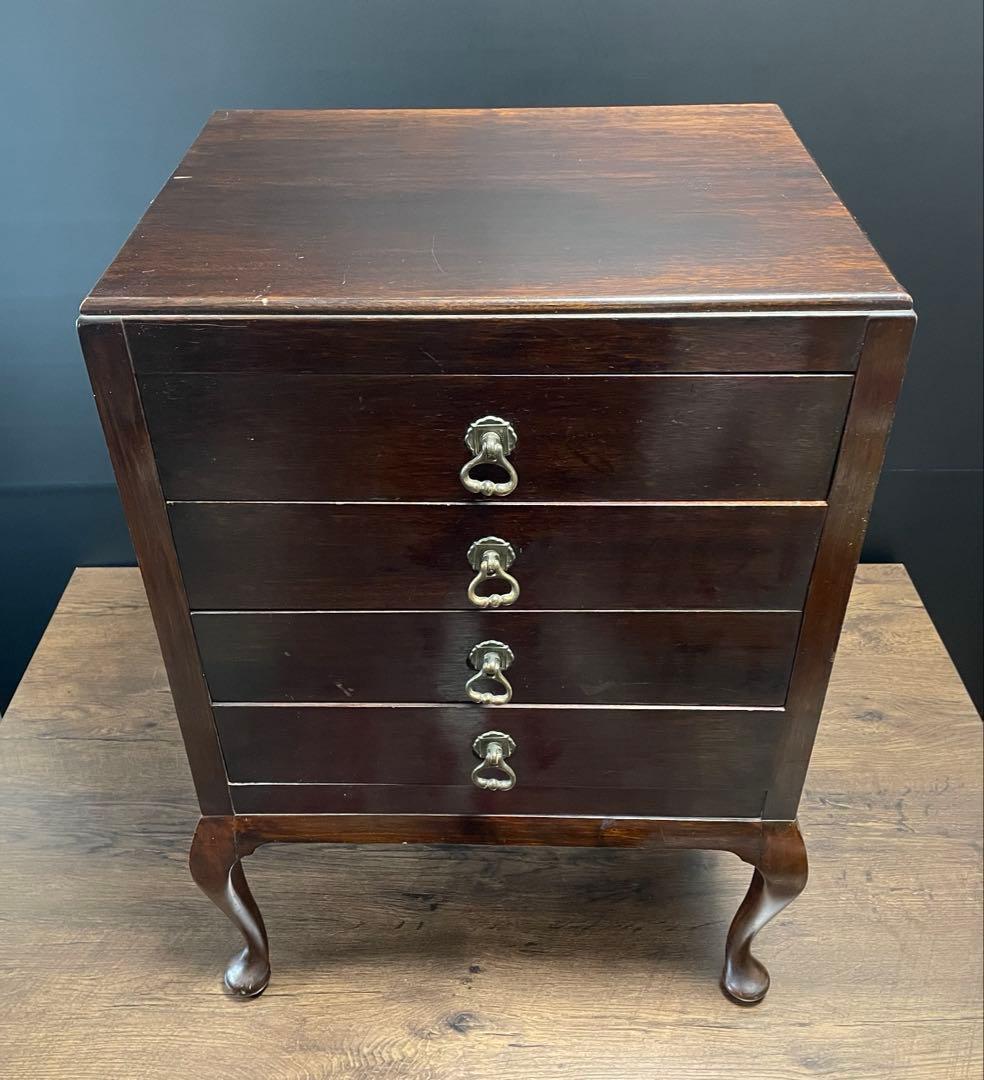 英国アンティーク　Fyne Ladye music cabinet オーク材