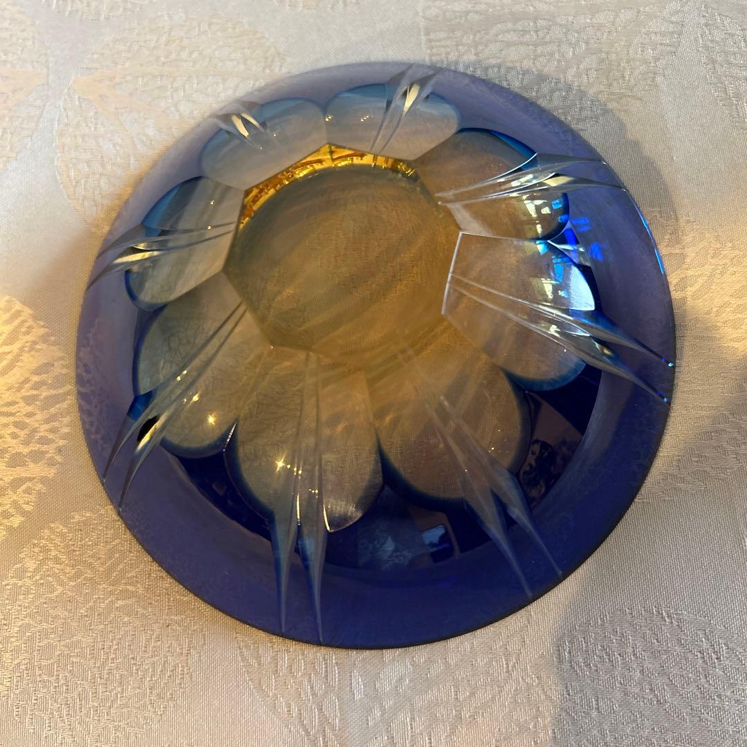 ガラス抹茶茶碗