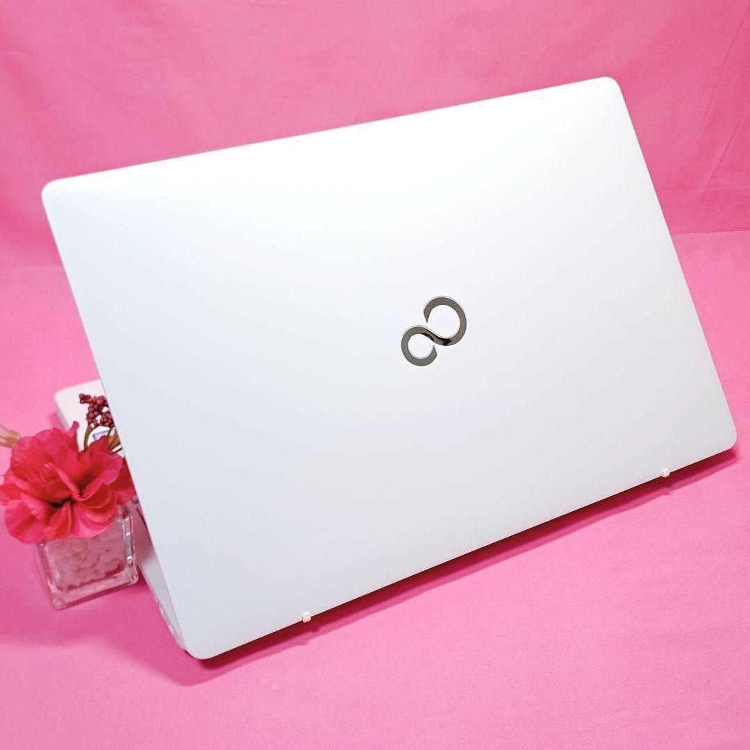 D35【人気】第7世代i7/SSD　富士通ノートパソコン Windows11