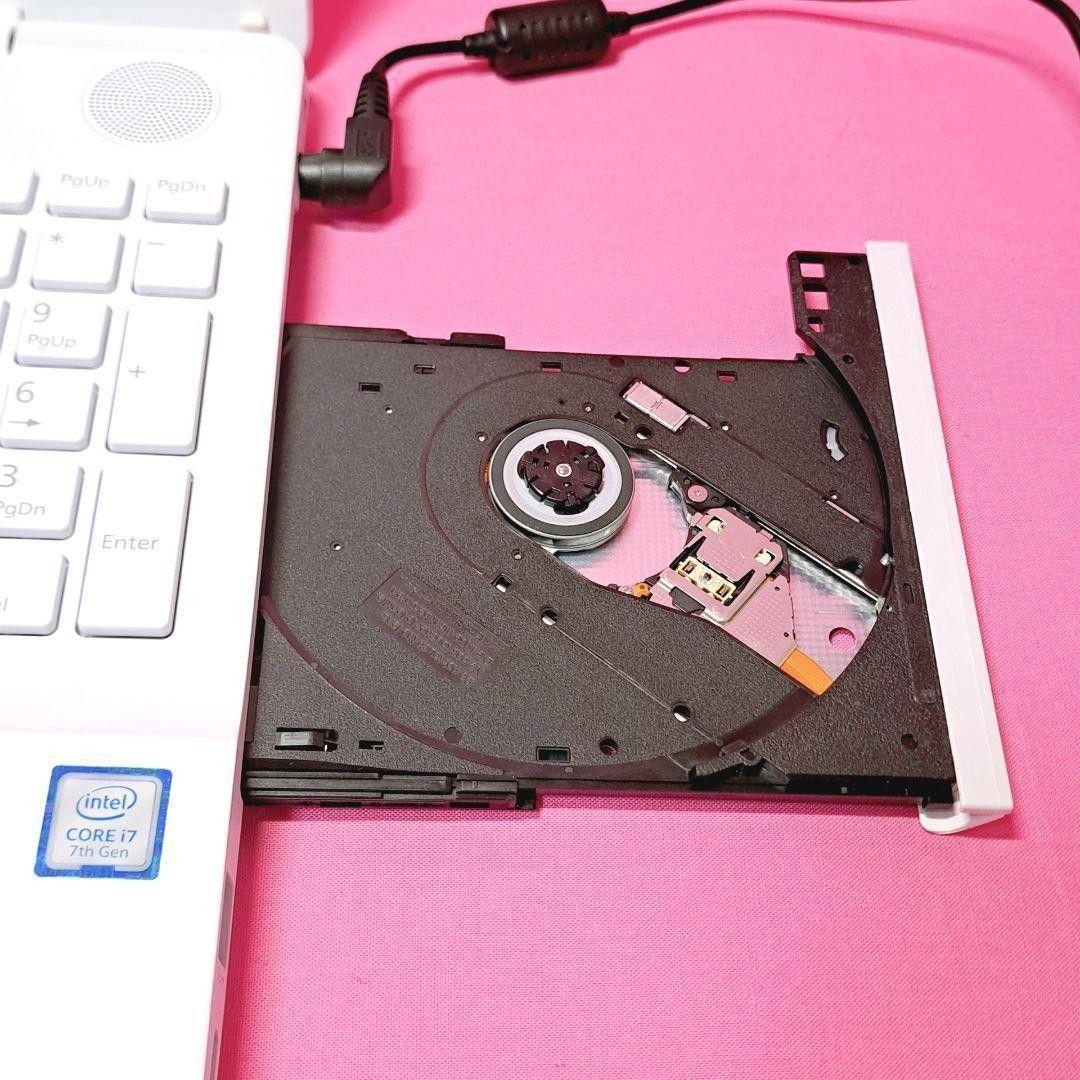 D35【人気】第7世代i7/SSD　富士通ノートパソコン Windows11