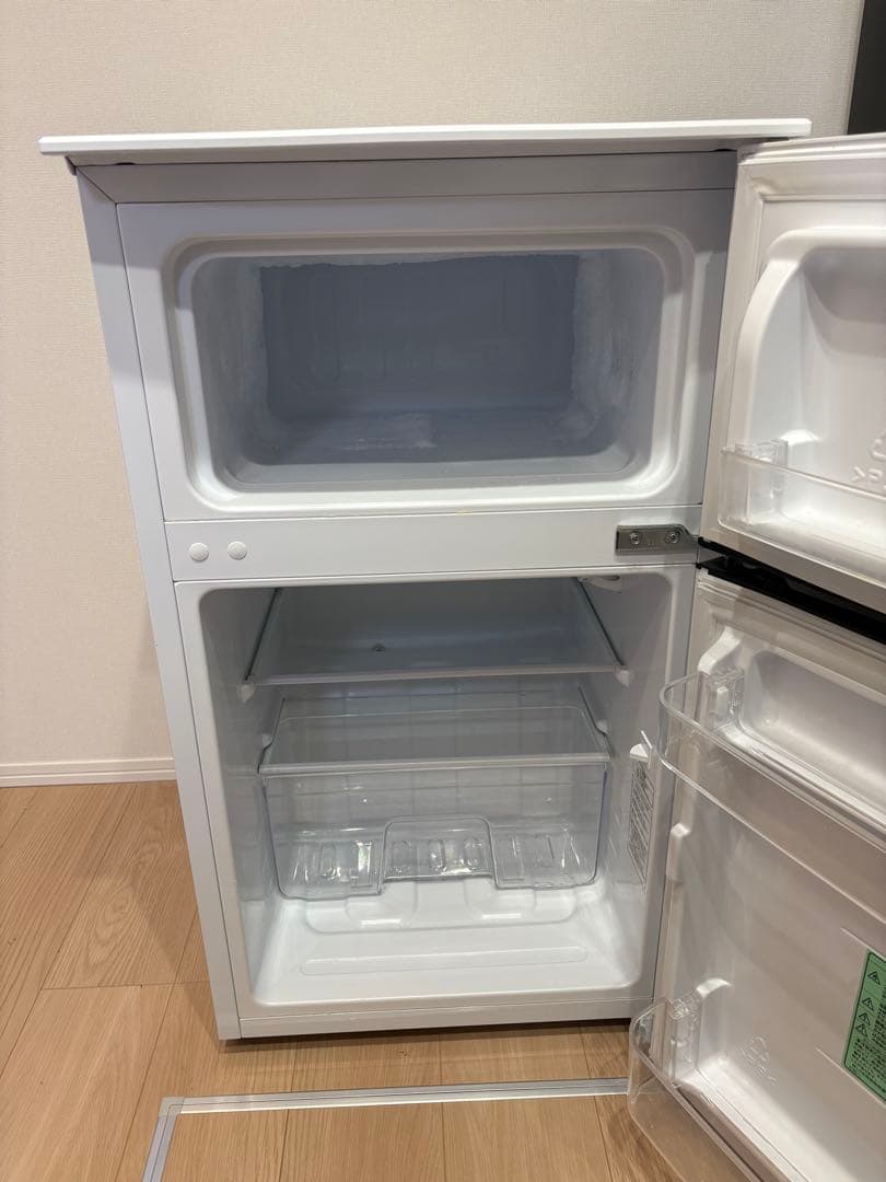 ハイセンス　　HR-B95A 冷蔵庫　コンパクト