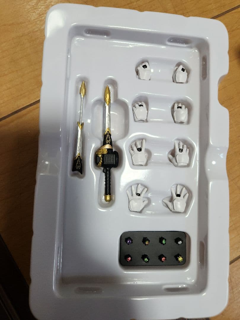 S.Hフィギュアーツ真骨頂仮面ライダービースト　マントセット