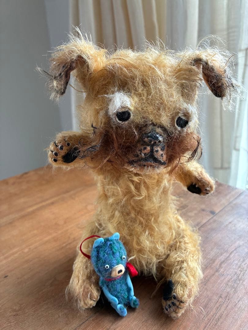 渡辺利絵　アーティストペア　ブリュッセルグリフォン