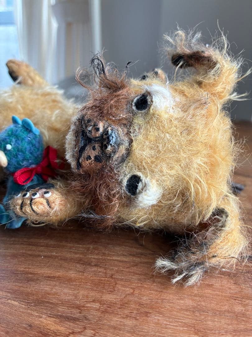 渡辺利絵　アーティストペア　ブリュッセルグリフォン