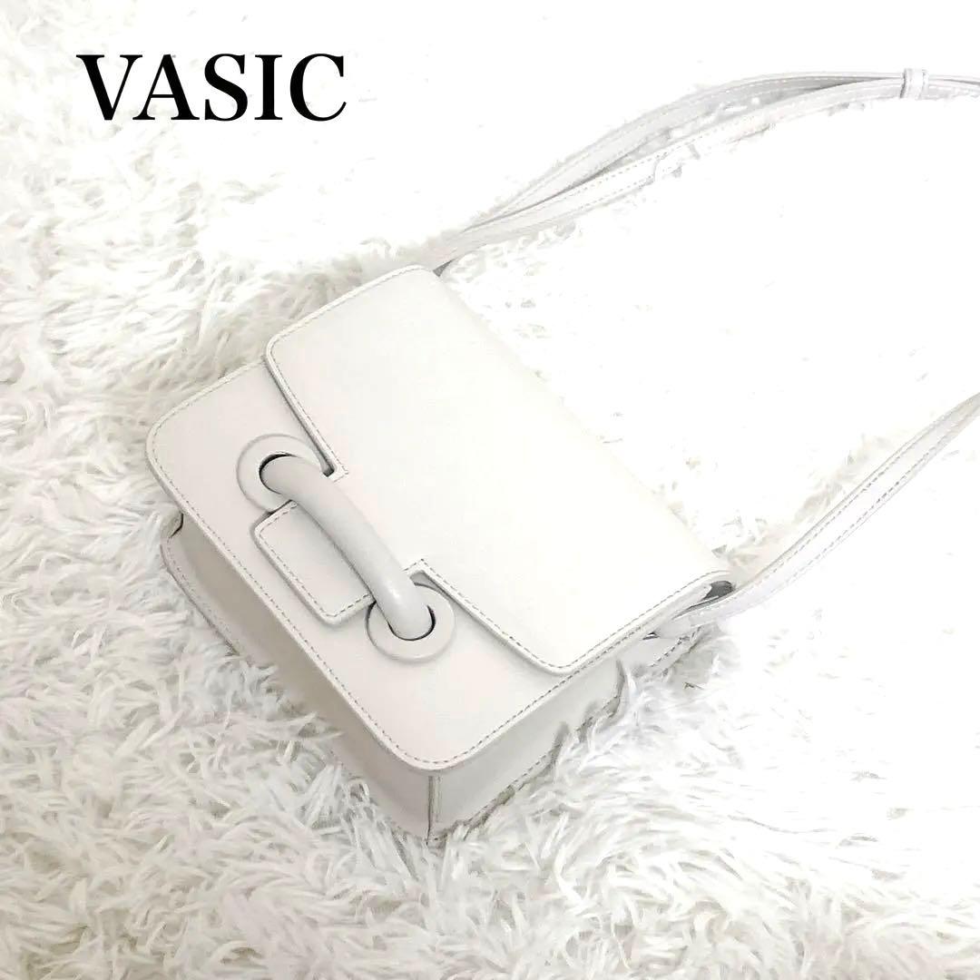 【極美品】VASIC CITY MINI ショルダーバッグ　白 アイボリー