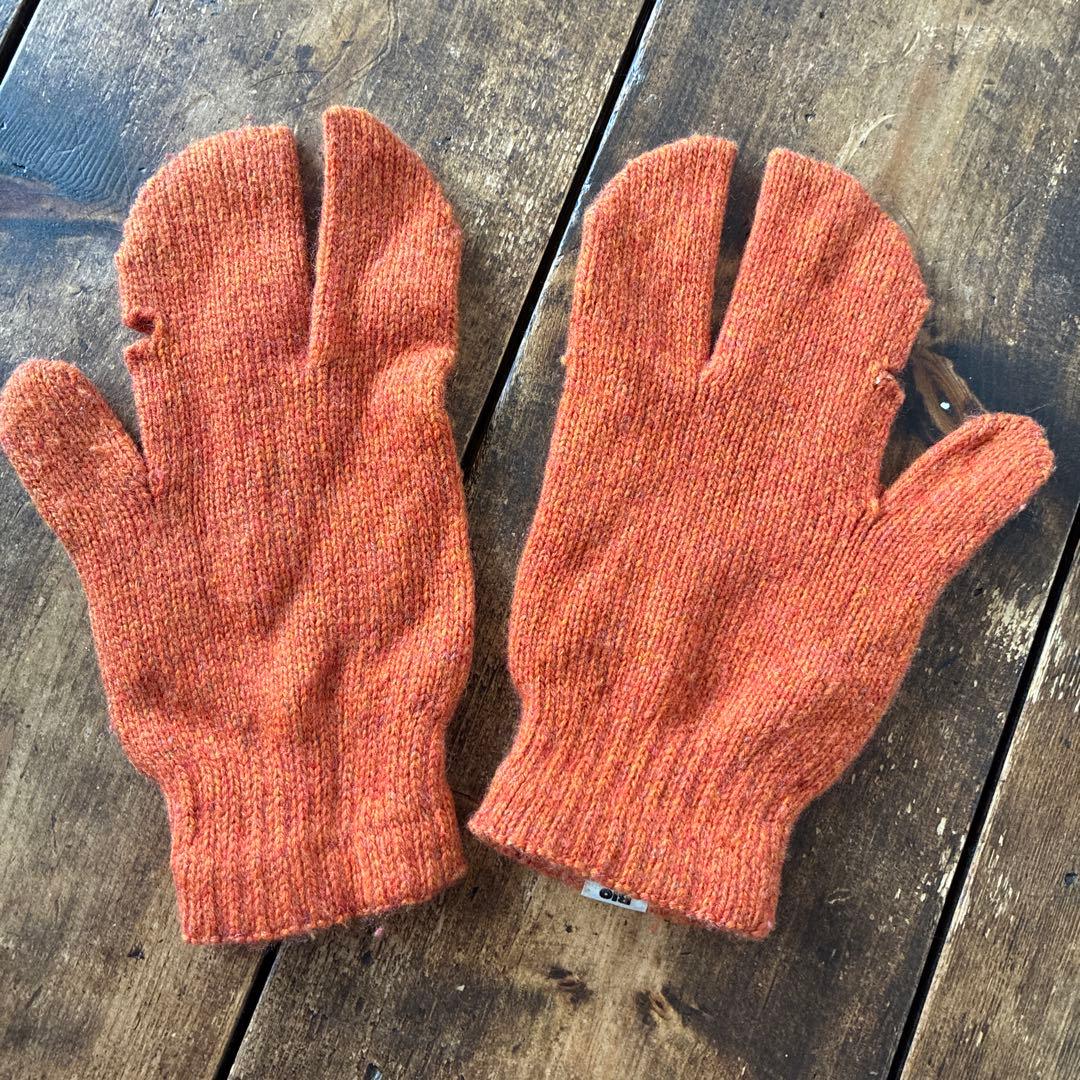 【つかさ着用】　BIO monster 手袋