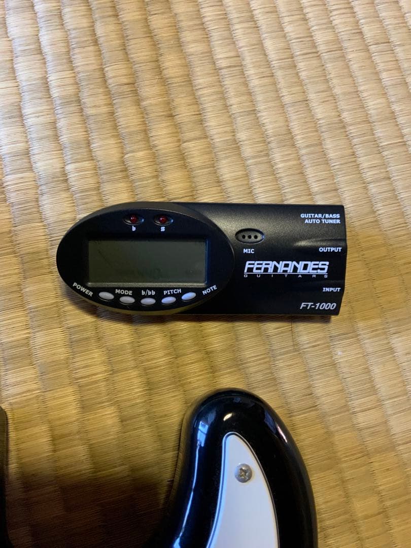 BUSKER'S エレキギター　オートチューナーセット　ギターケース付き