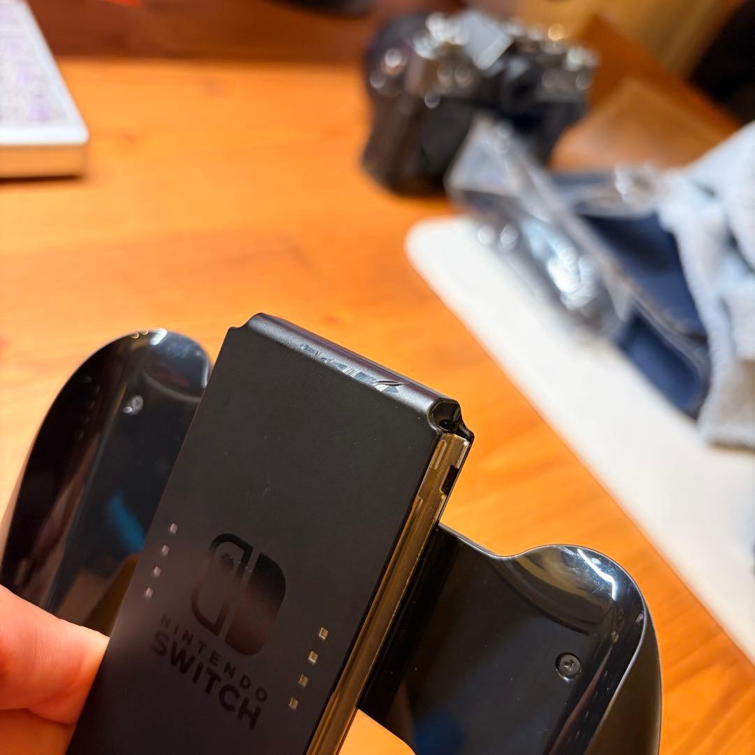 Nintendo Switch 本体　microSD 128gb、本体用ケース付