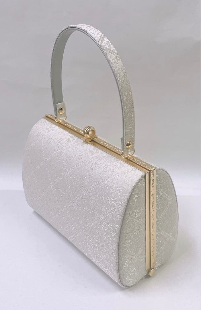 ☆在庫処分 ☆優花緒(ソフトフィット) 帯地 ☆高級草履バッグ