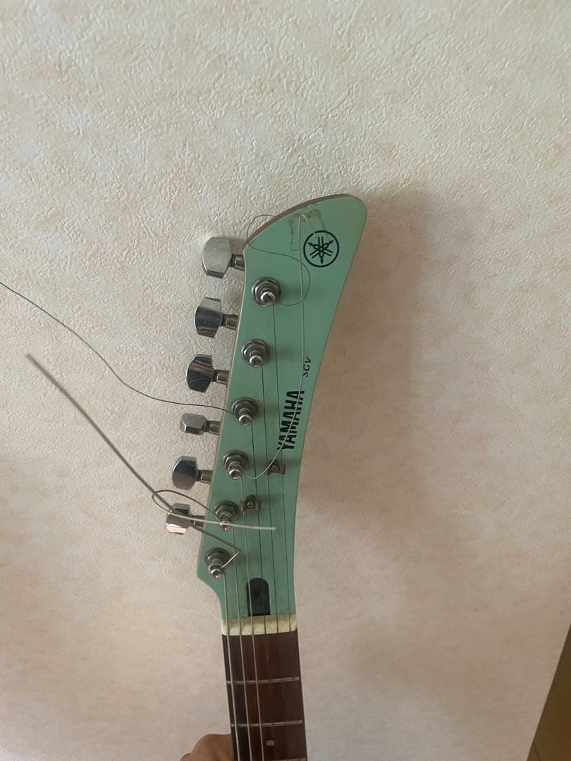 Yamaha エレキギター SGV 300