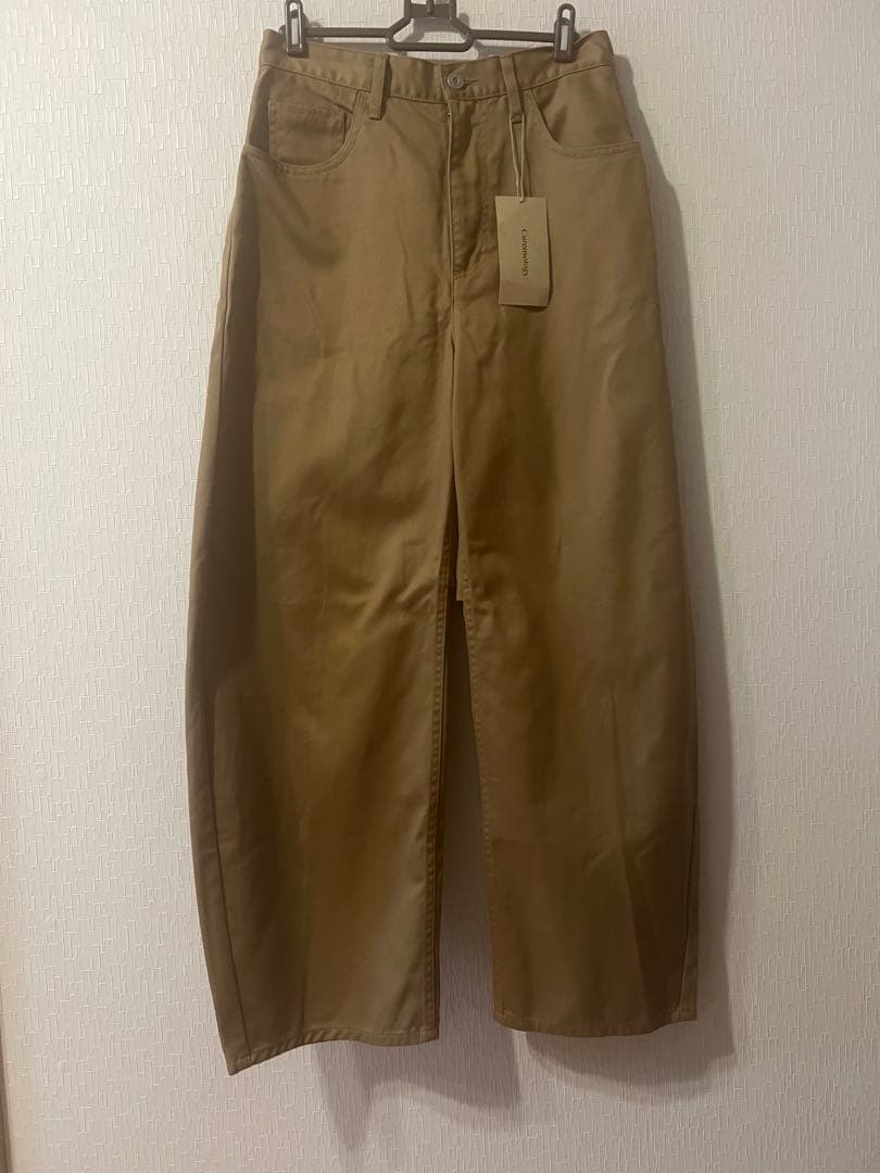 新品未使用 Curensology カレンソロジー チノカーヴィーパンツ 40