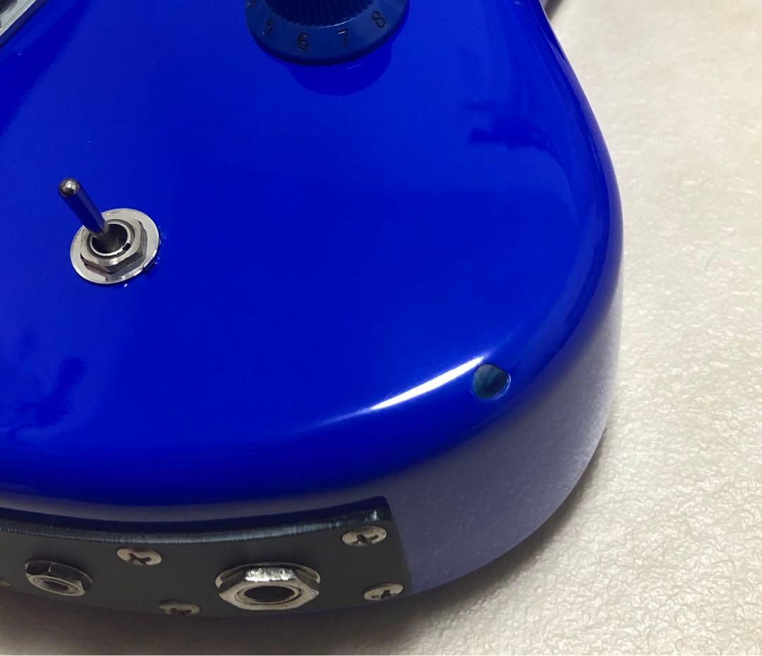 セール8/17まで【美品！】ZO-3 ブルー アンプ内蔵ミニギター ケース付