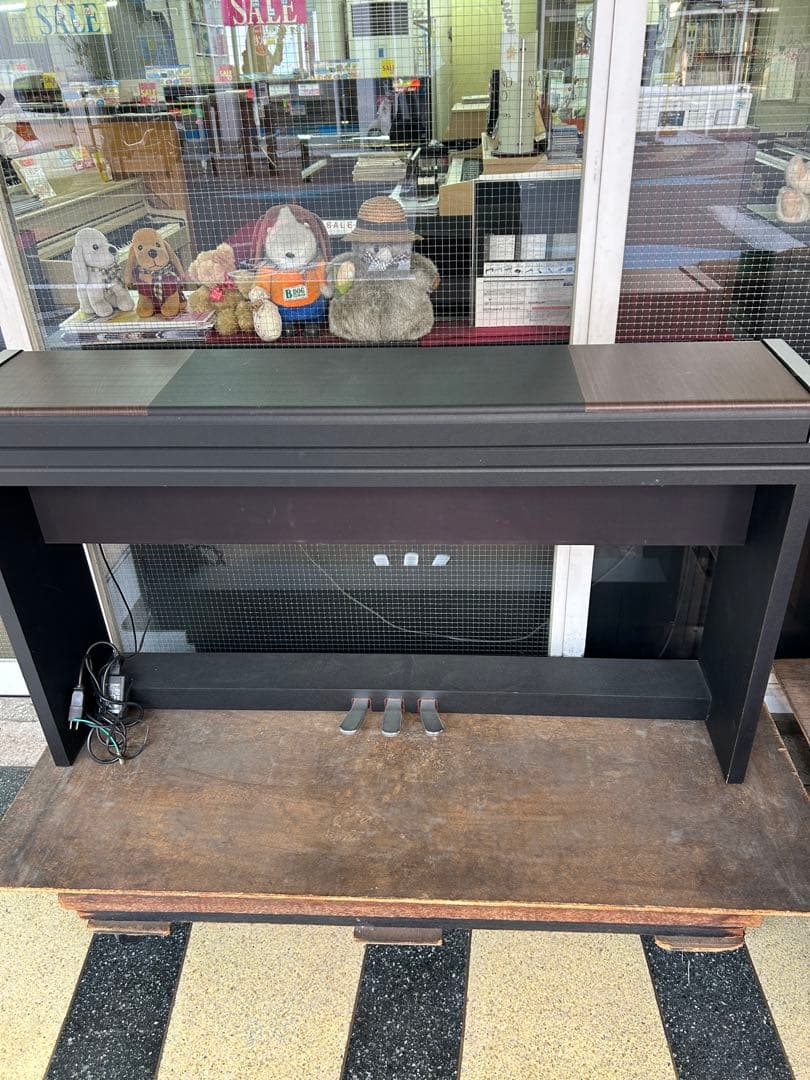 超価格、コルグ電子ピアノ、LP350、人気コンパクト、ピアノ強弱タッチ、イス付♪