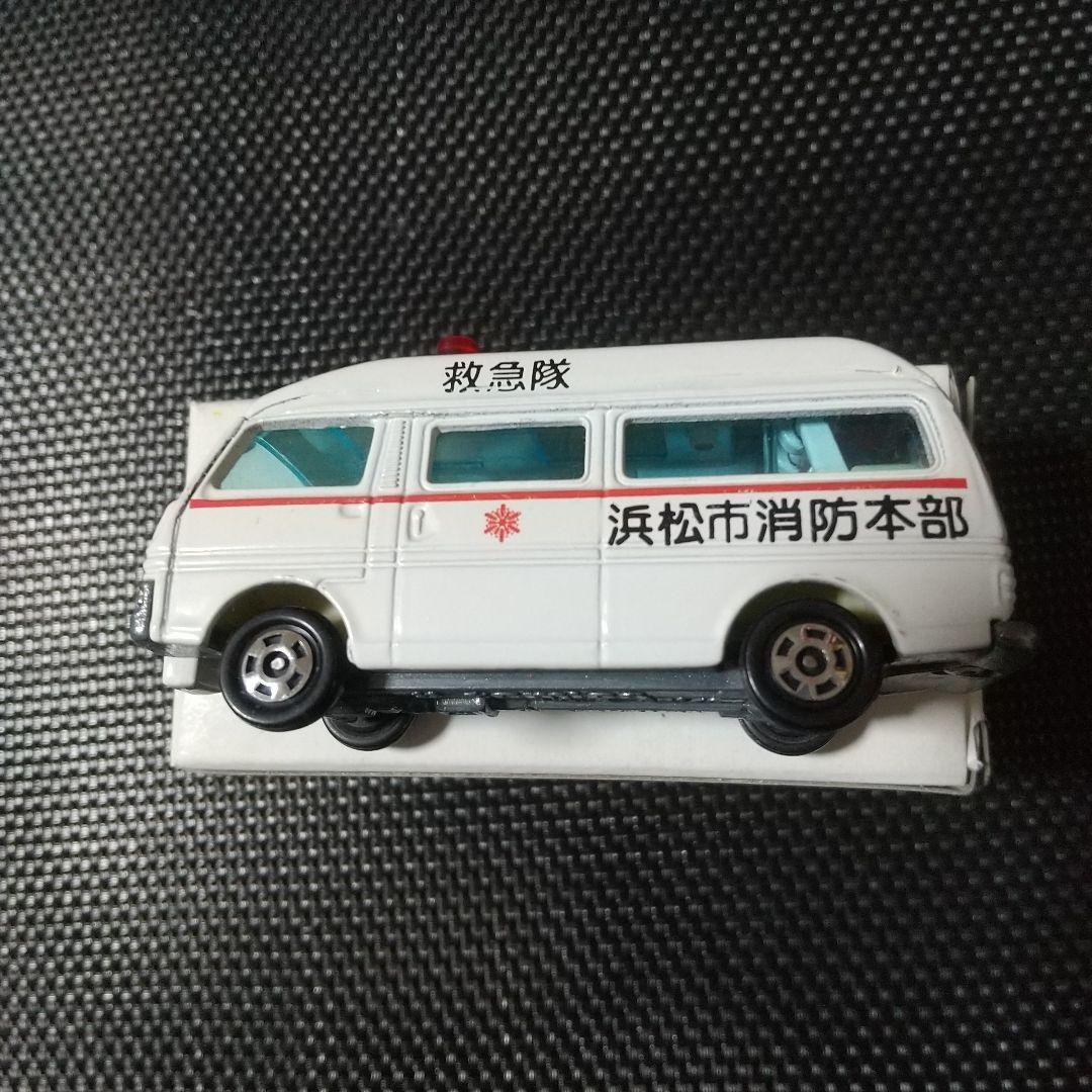 トミカ 非売品 浜松市消防本部 救急車 特注品 白箱 日産キャラバン 1/67