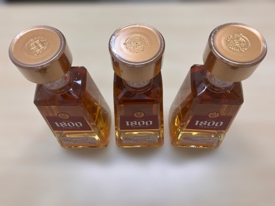 未開栓３本セットクエルボ 1800 レポサド 正規 40％ 750ml テキーラ