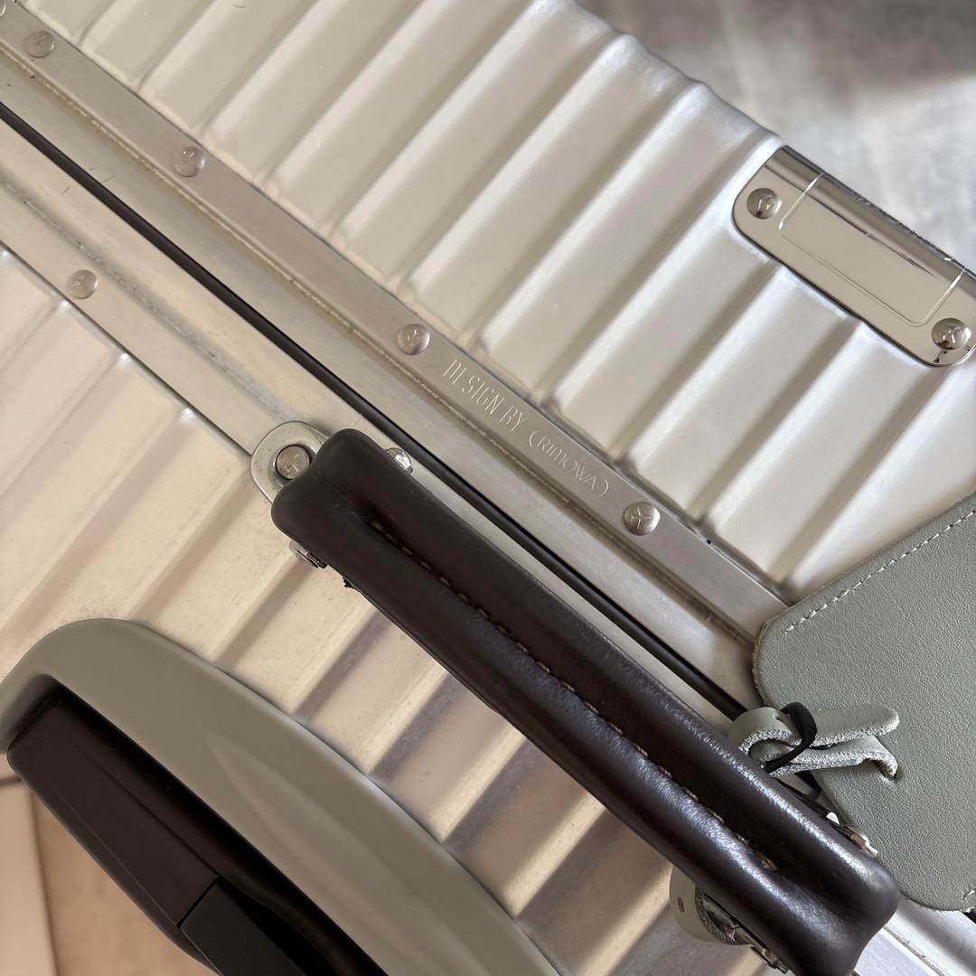 希少極美品！RIMOWA リモワ　クラシックフライト　97Lアルミキャリーケース