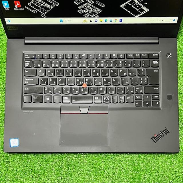 モバイルワークステーション！Corei7！新SSD1TB！RAM32GB！レノボ