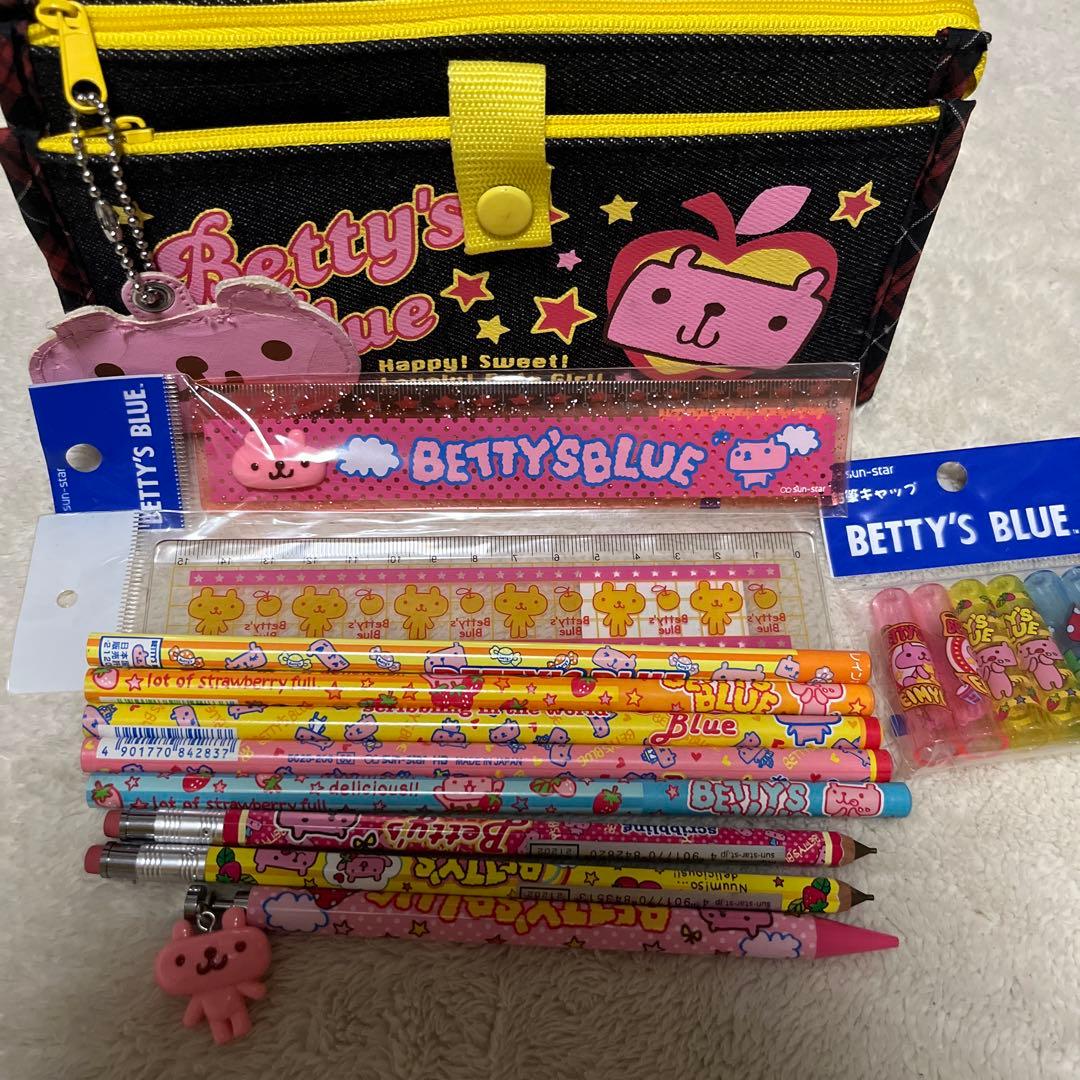 【激レアお宝商品】BETTY'S BLUE 文房具セット