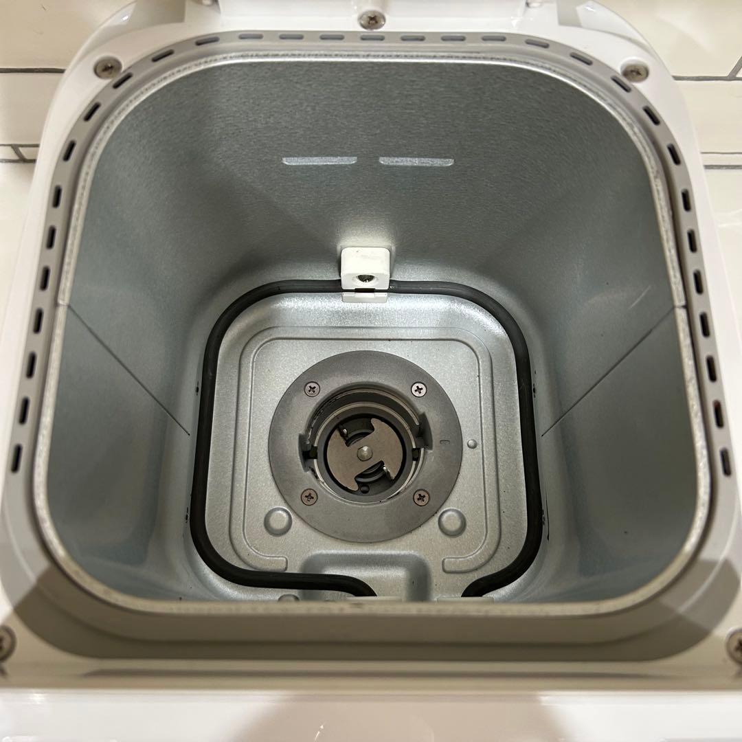 【2025年製】美品　Panasonic SD-MT4 ホームベーカリー